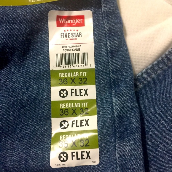 Wrangler - Picture 3 of 4